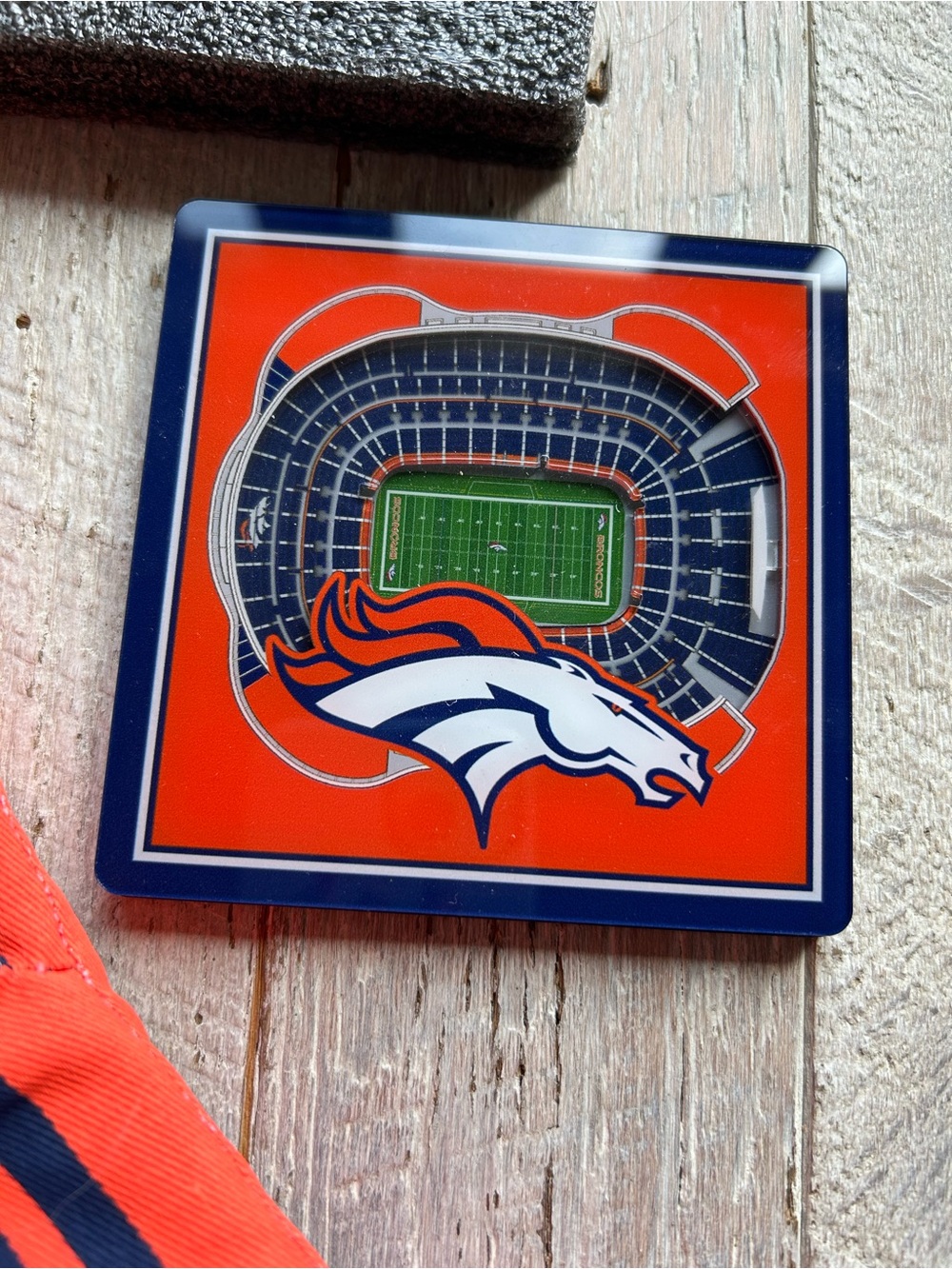 NFL Denver Broncos Fan set! 🐎💙🧡 - Picture 5 of 5